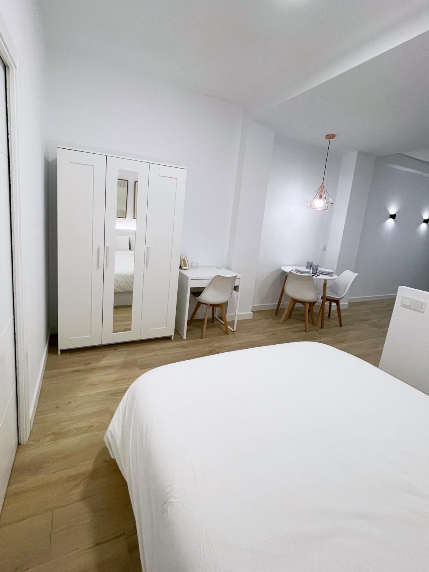 Loft Apartamento Carlos III L1A Córdoba Exteriör bild